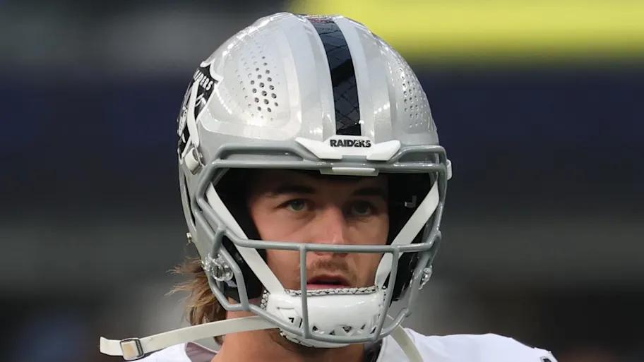 Why Raiders fans want Kenny Pickett to start