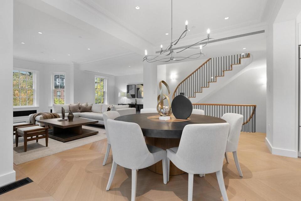 Boston brownstone bidding war heats up Back Bay