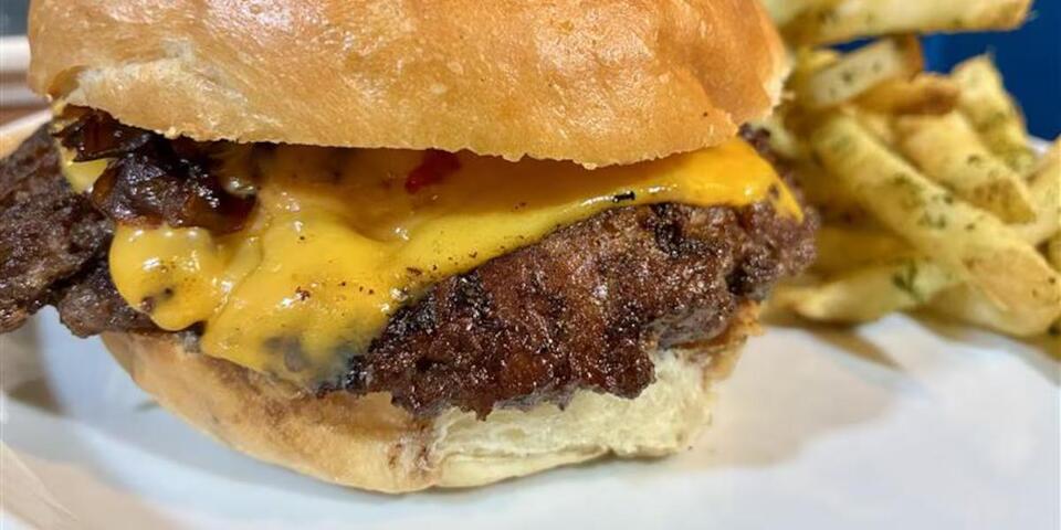 Atlanta’s Longhorn Steakhouse flunks health check