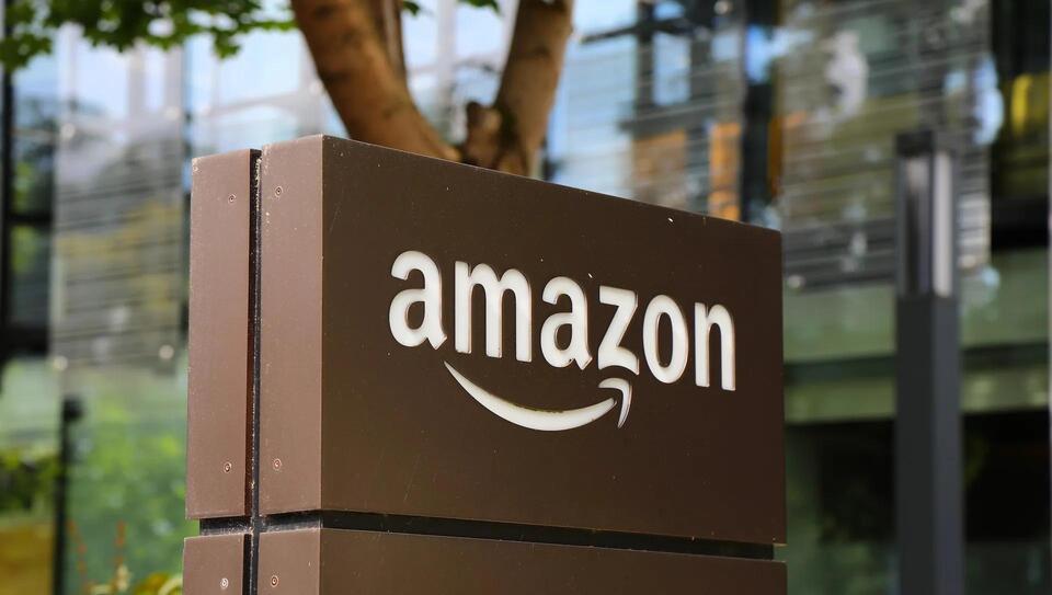 Amazon Layoffs: Is AI Taking Our Jobs?